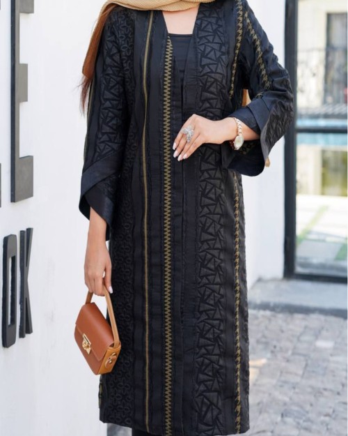  مانتو بلند آستین نواری 