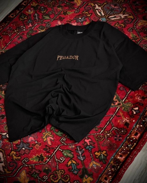 تیشرت برند pegador