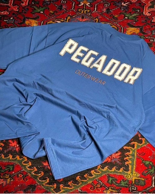 تیشرت برند pegador